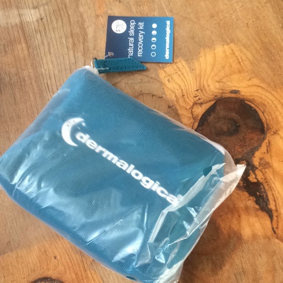 Dermalogica natural sleep recovery kit. - Picture 2 of 8